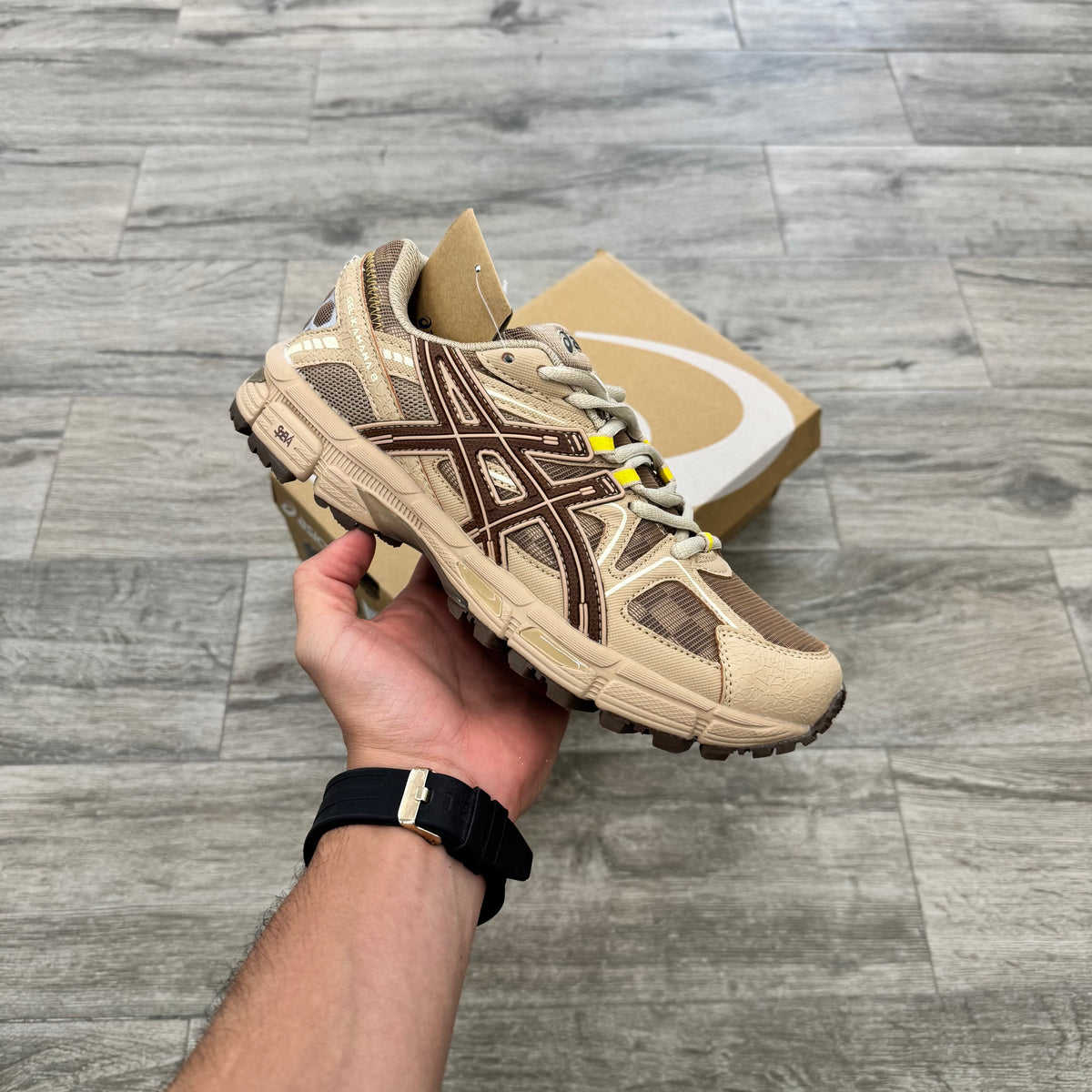ASICS Gel-Kahana 8 Brown