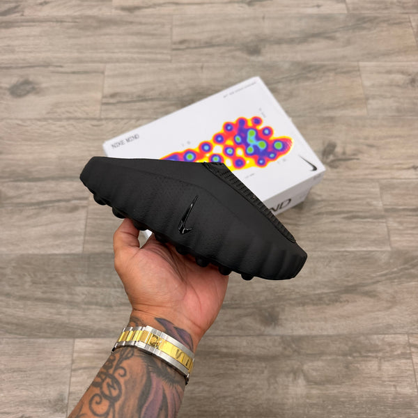 Nike Mind 001 Slide “Triple Black” UA alternativa
