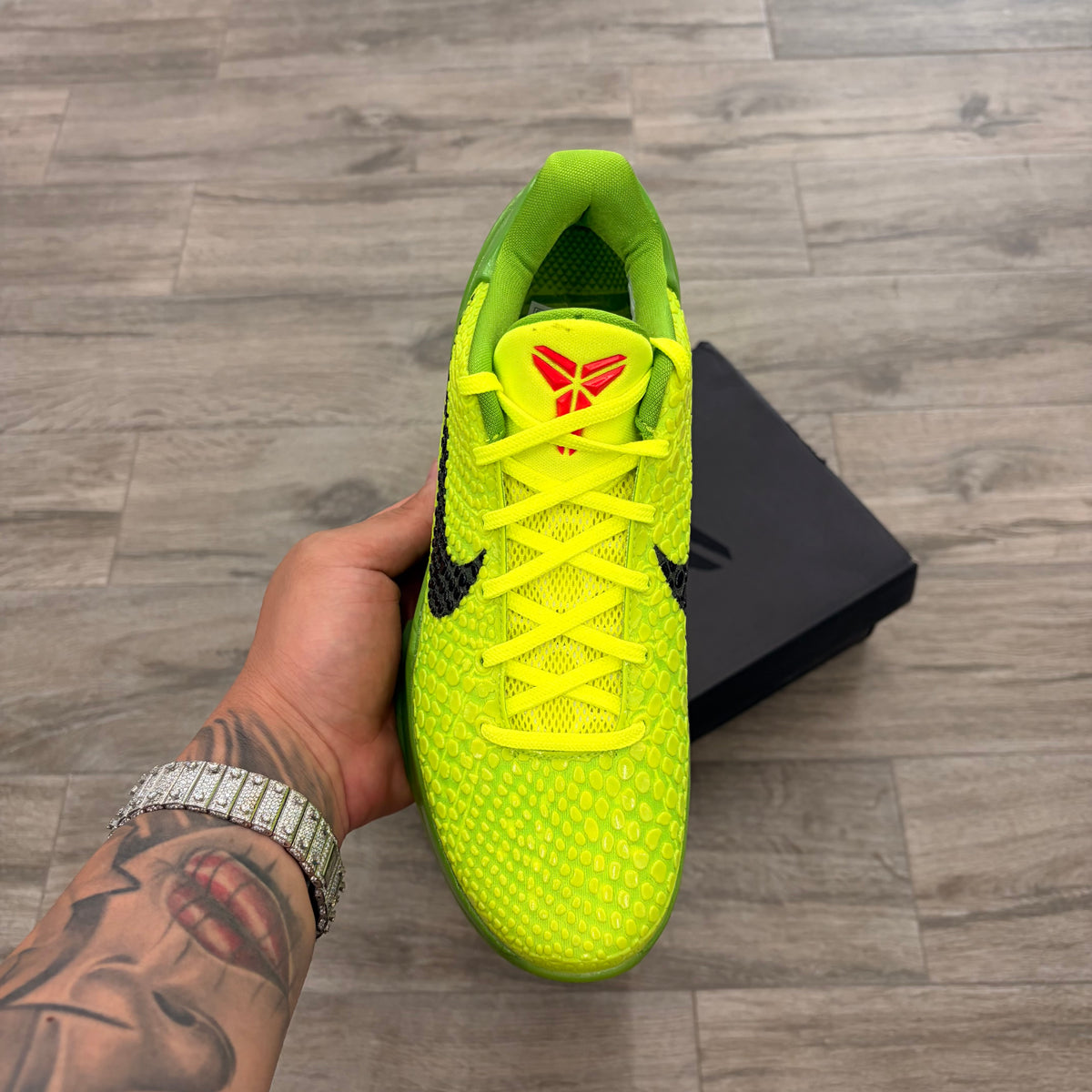 Kobe 6 Protro Grinch