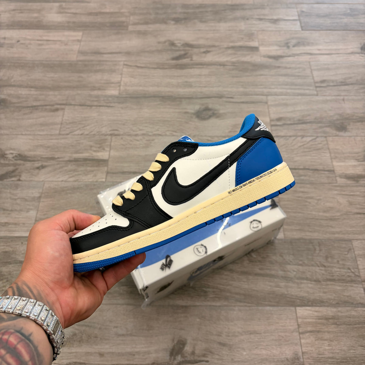 Jordan 1 Retro Low “Fragment x Travis Scott”
