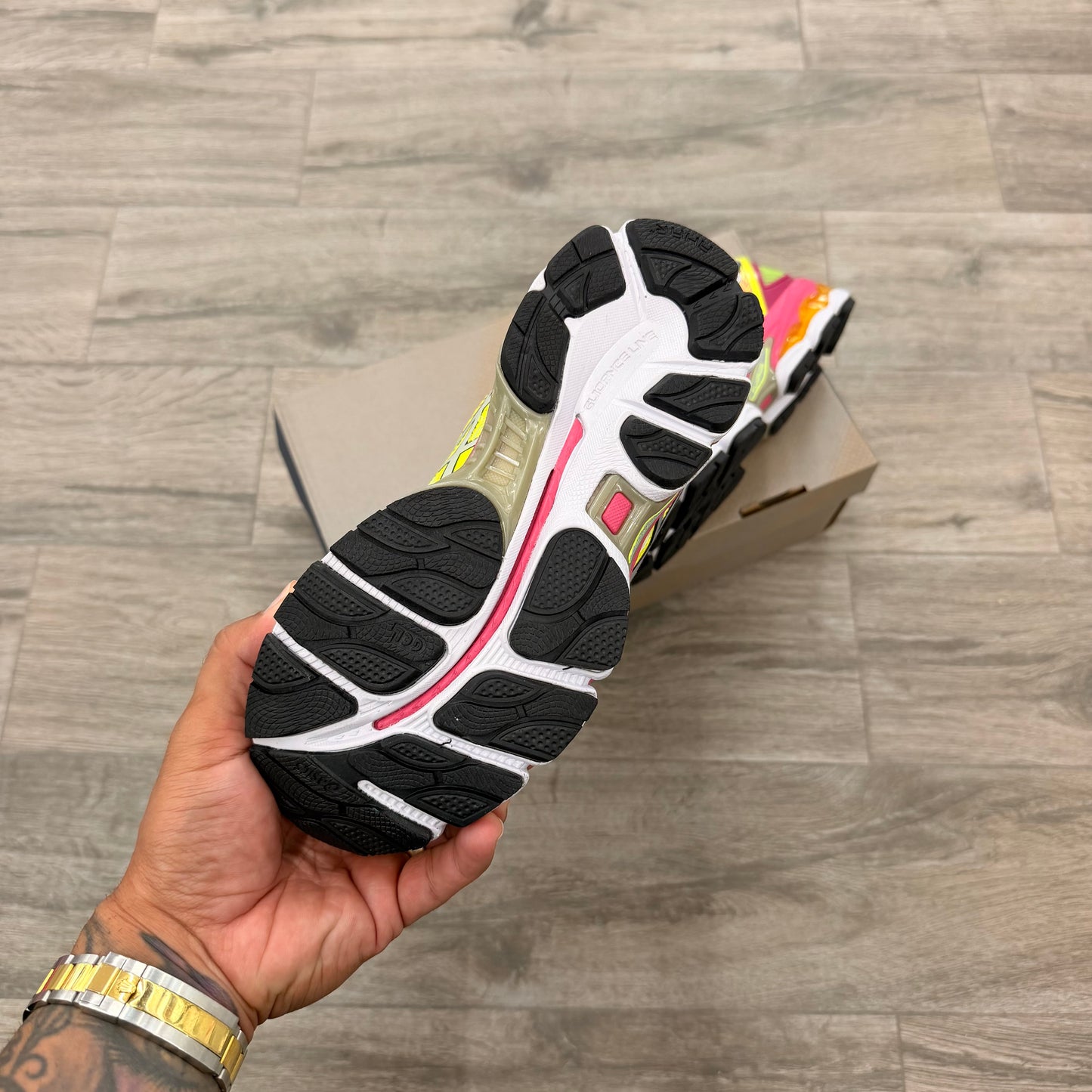 ASICS GEL-Nimbus 16 'Yellow Pink'
