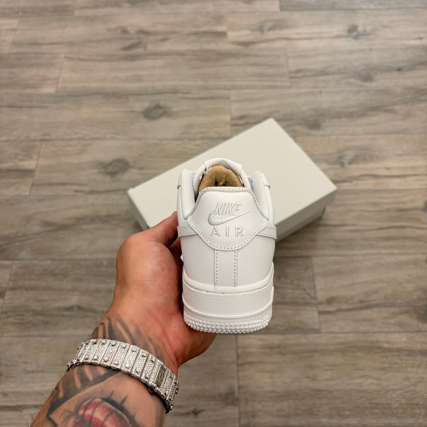 Air Force 1 “Classic White”