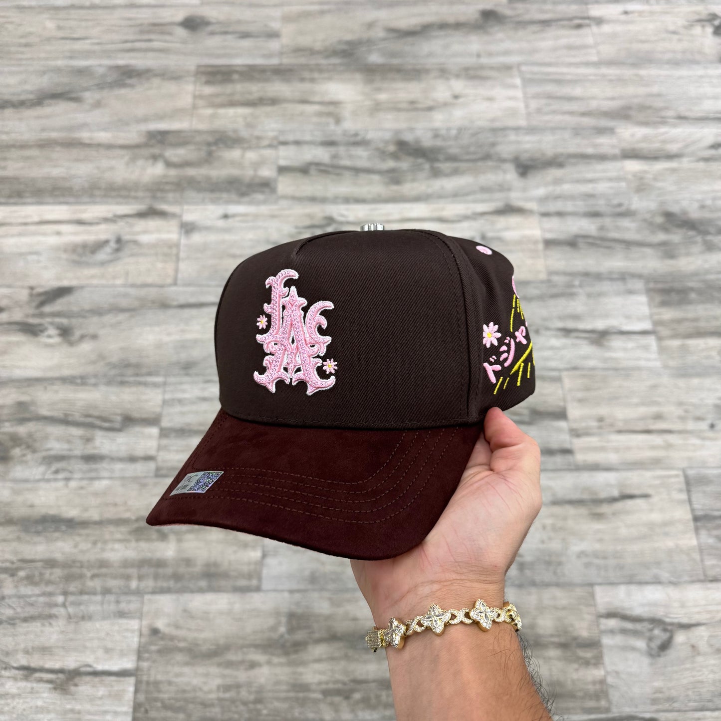 VQC Caps “ LA ” ( Brown / Pink )
