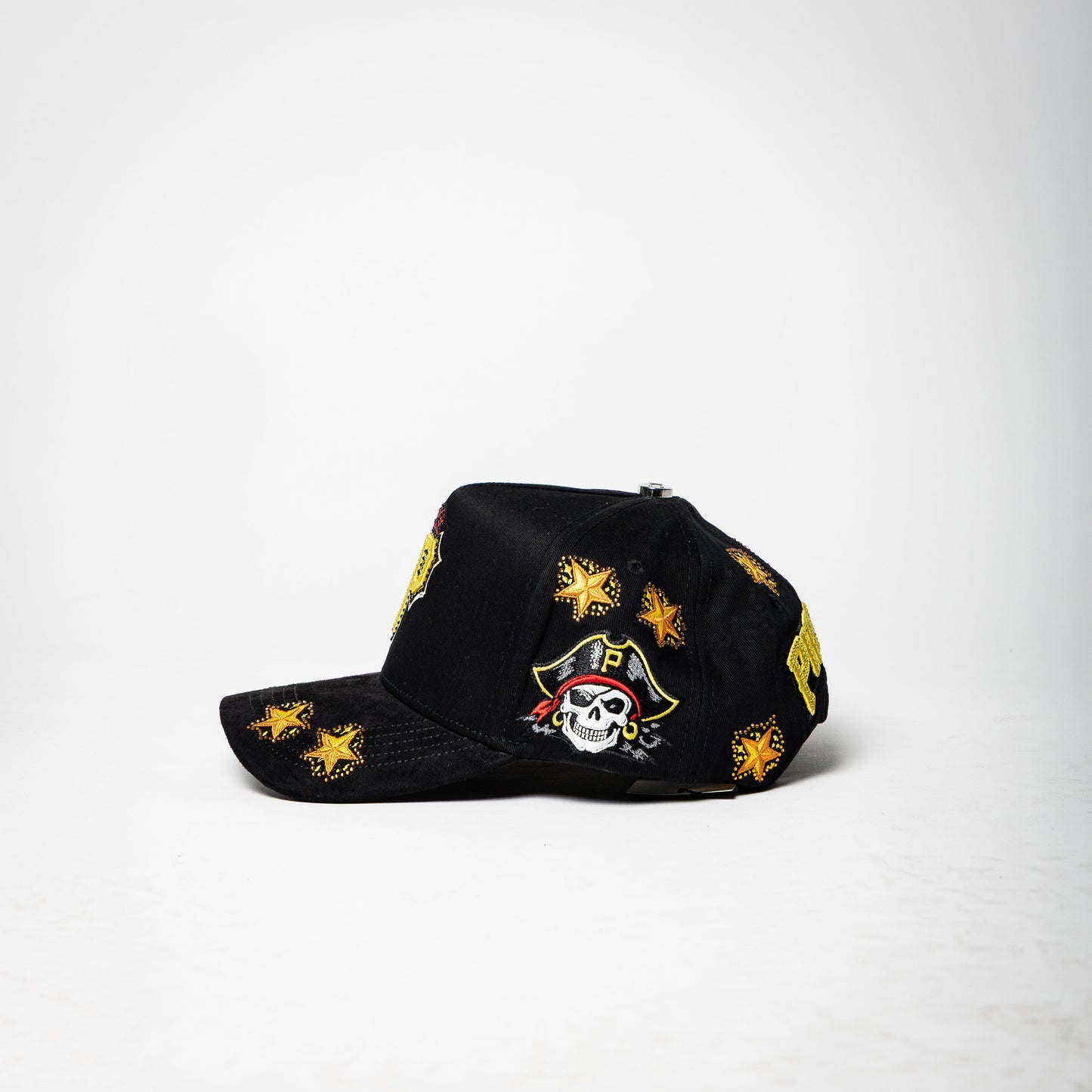 VQC Caps “ Pirates ” ( black )