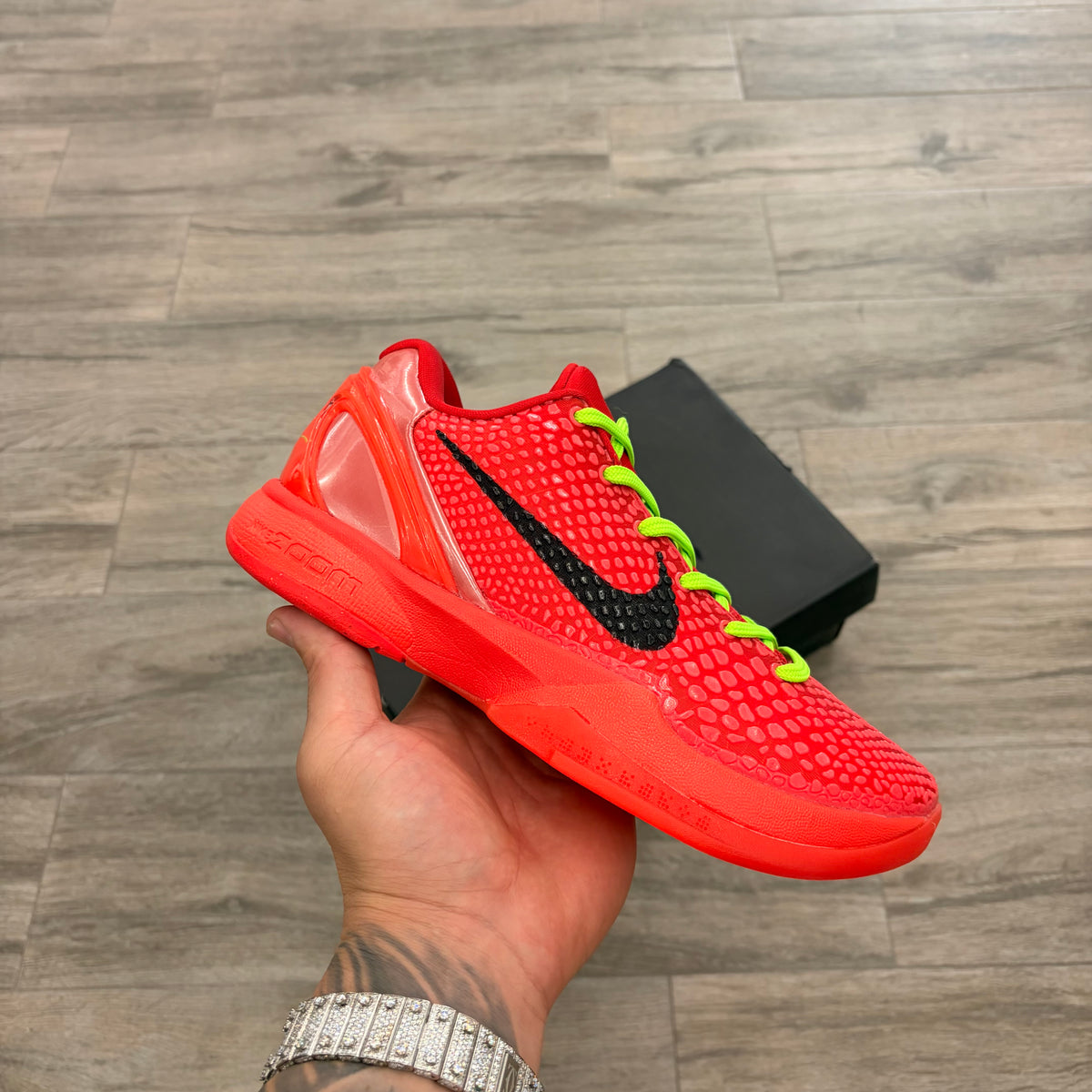 Kobe 6 Protro Reverse Grinch