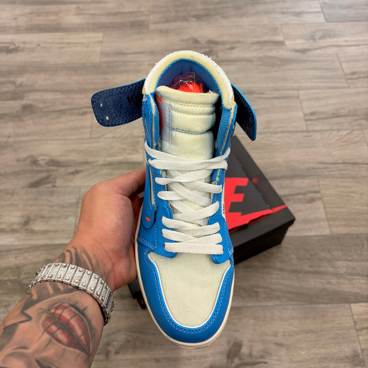 Jordan Retro 1 Off White “UNC”