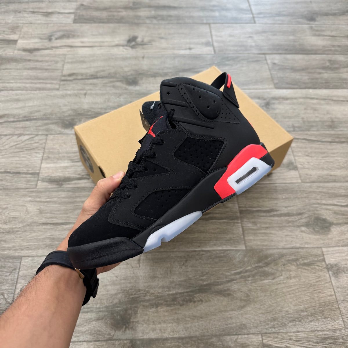 Jordan 6 Retro Infrared Salesman