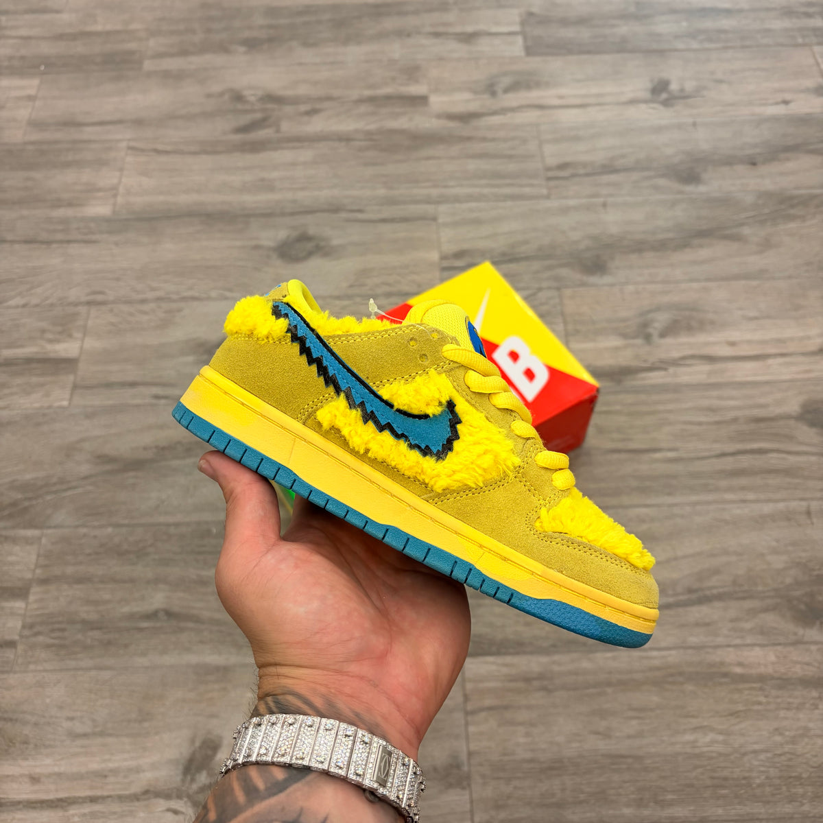 Nike SB Dunk Low Grateful Dead Bears Yellow