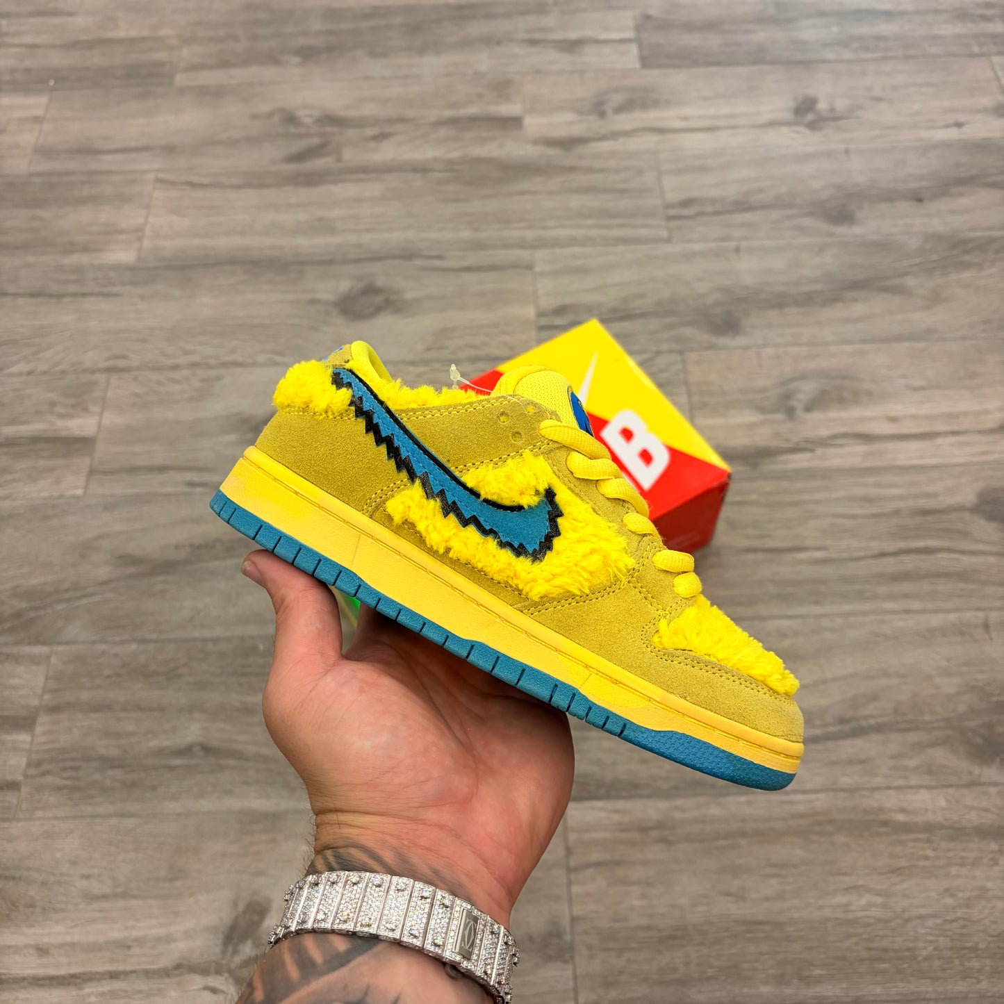 Nike SB Dunk Low Grateful Dead Bears Yellow