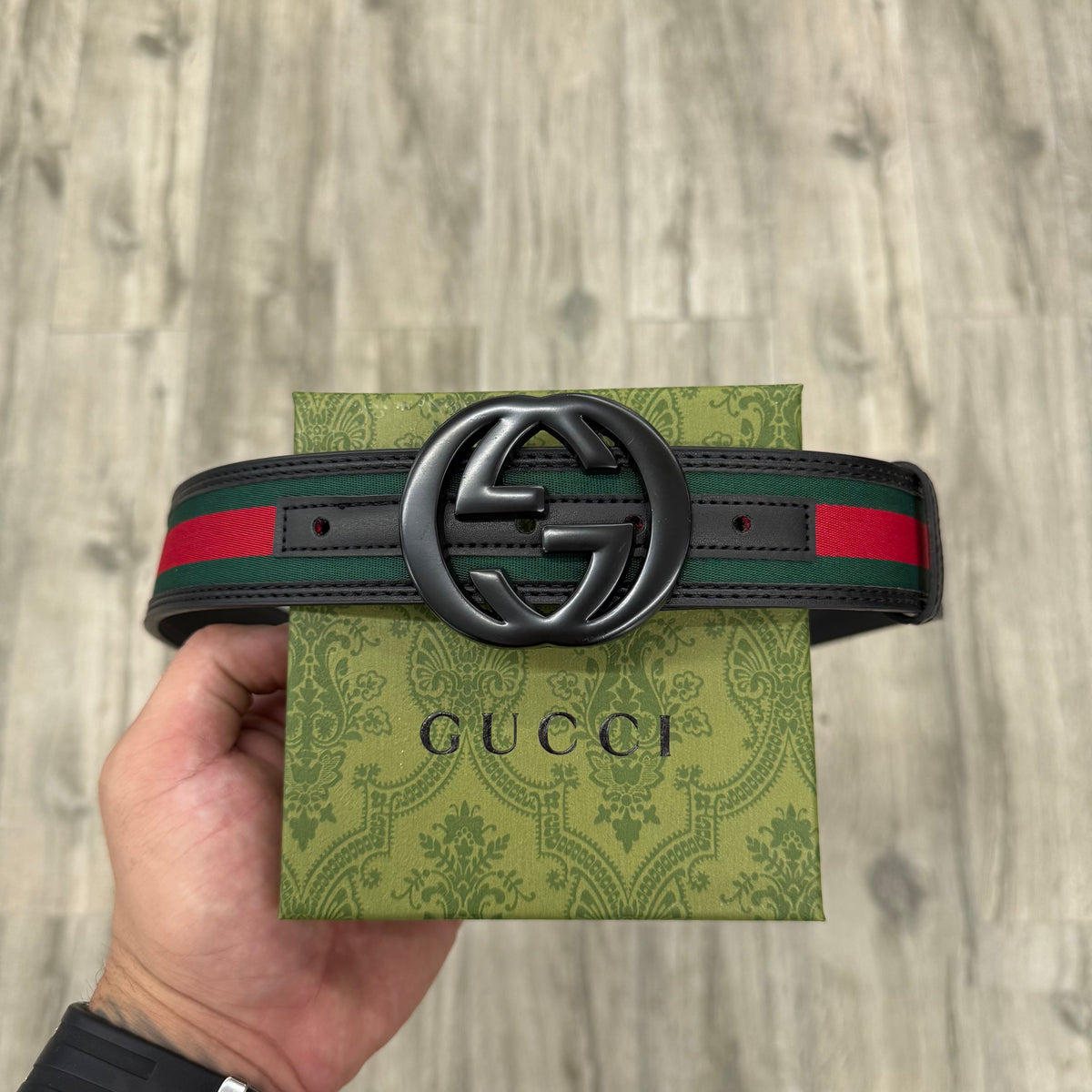 GG Black Classic [green/red]