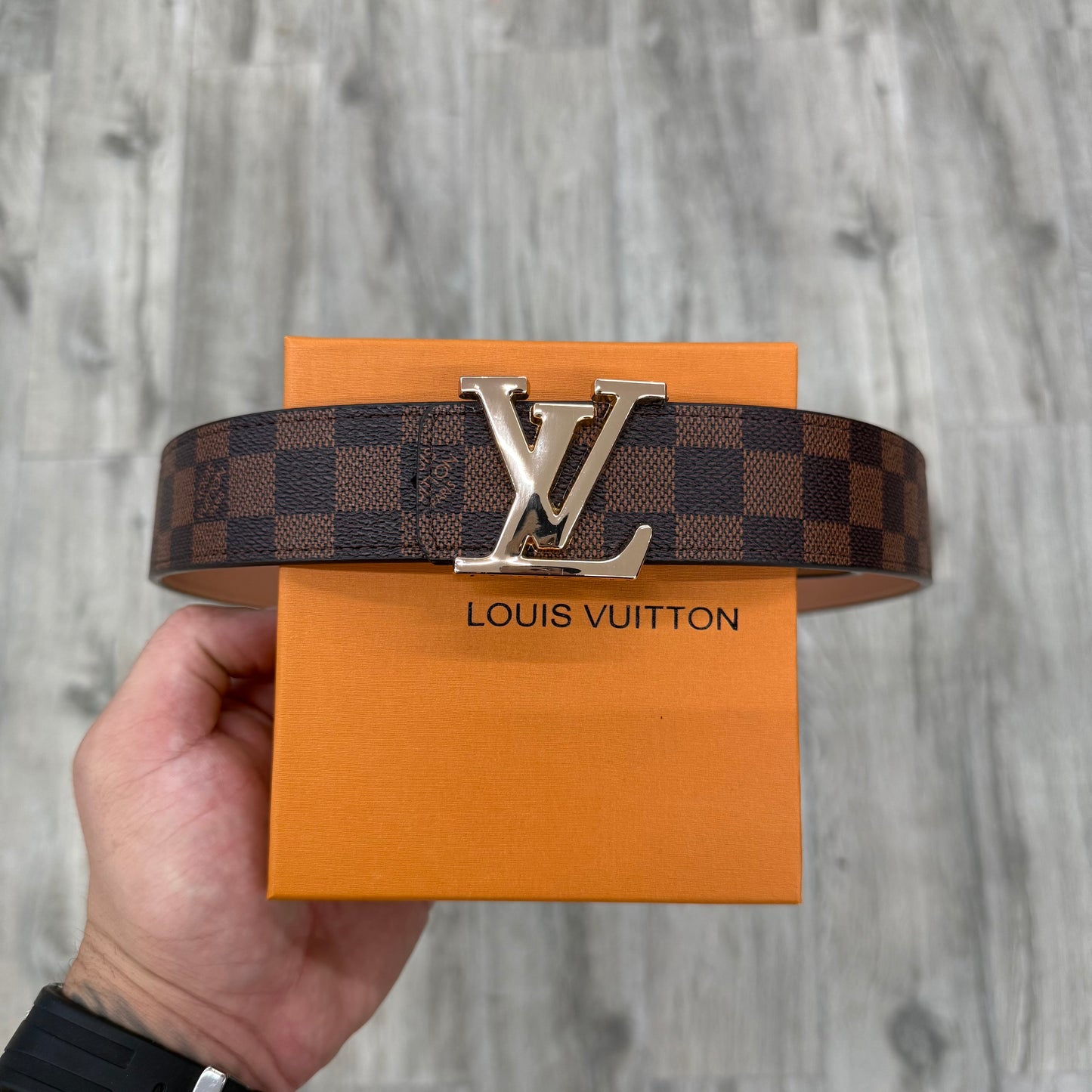 LV Gold Logo [damier brown]