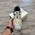 Adidas Response CL Bad Bunny lo