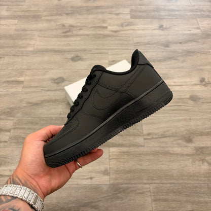 Air Force 1 “Classic Black”