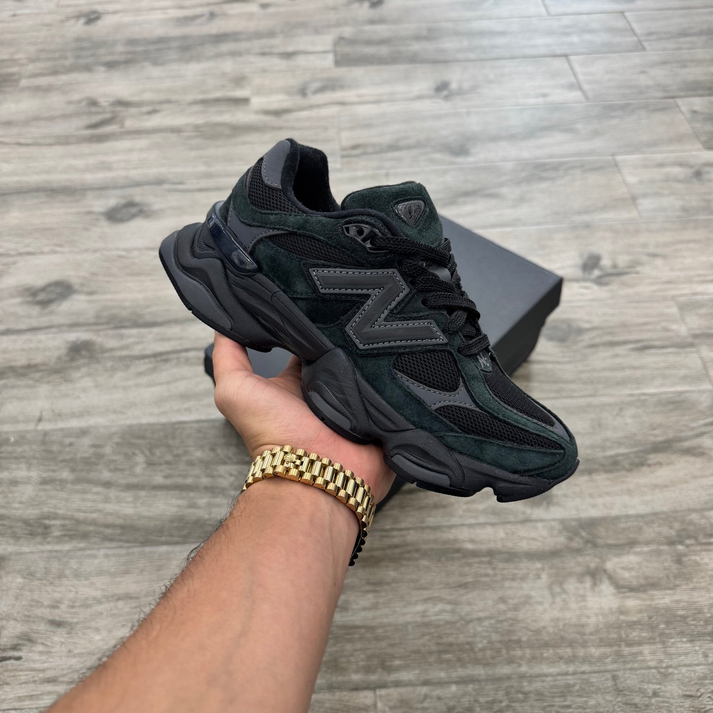 New Balance 9060 Triple Black