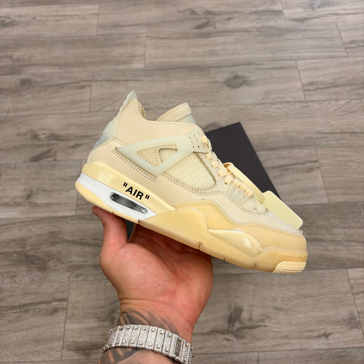 Jordan Retro 4 Off White “Sail”