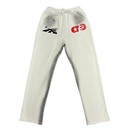 HellStar Sweaterpant Cream Skull