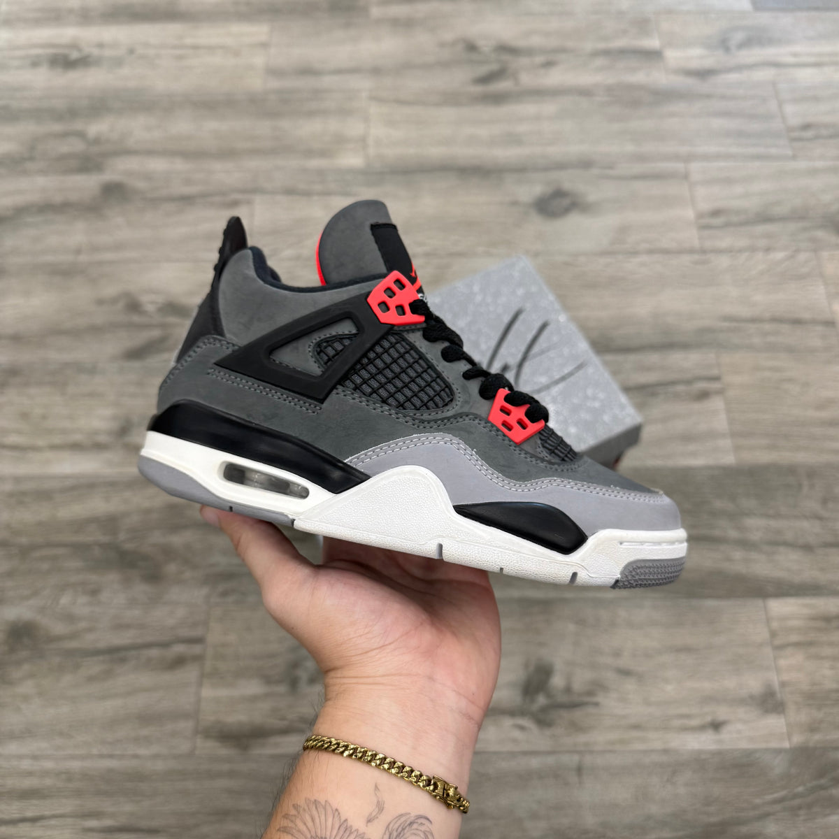 Jordan 4 Retro Infrared