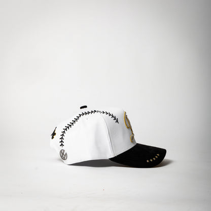 Cap Fans “ LA ” ( white/black/gold)