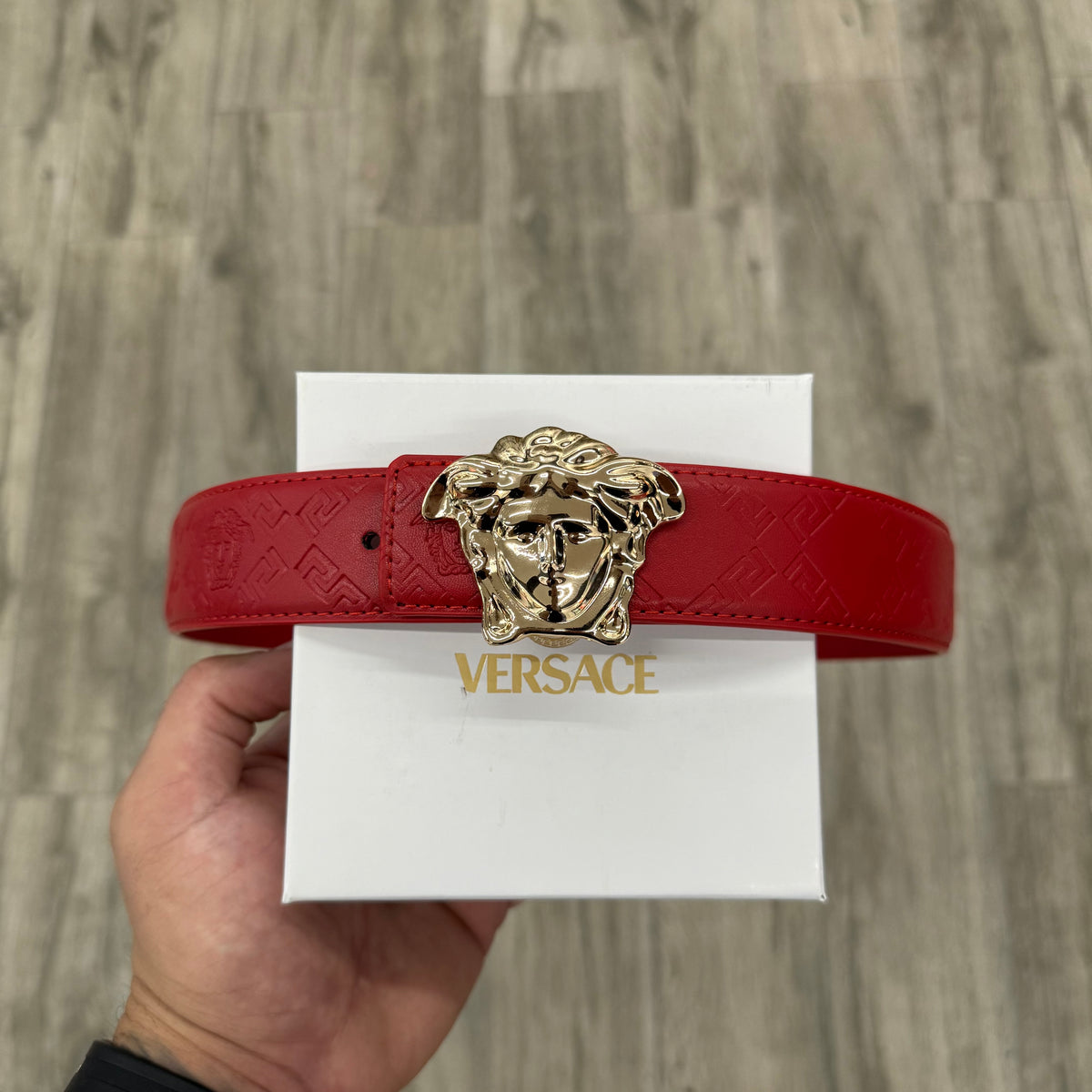 Medusa Gold Classic [red]