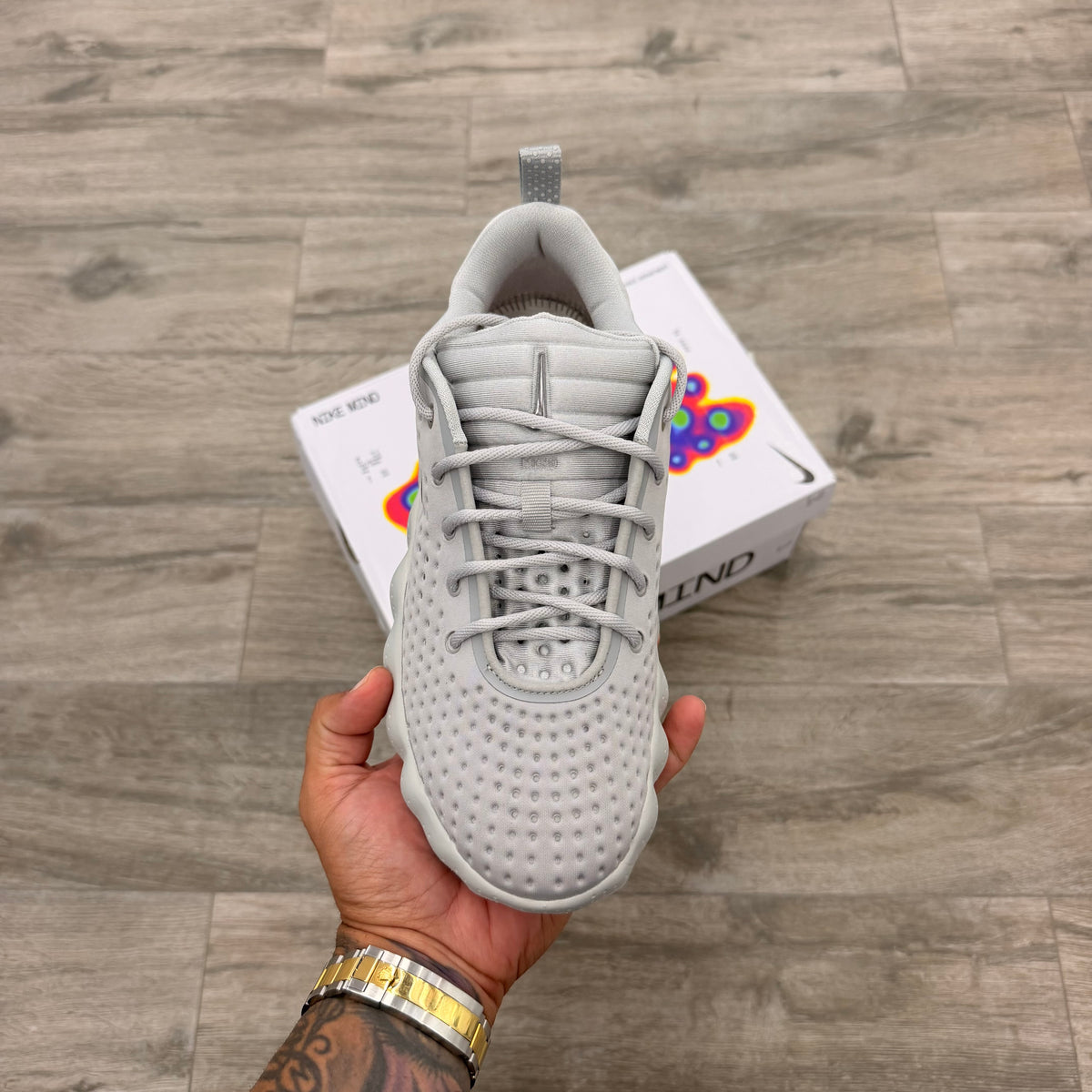 Nike Mind 002 “Light Smoke Gray”
