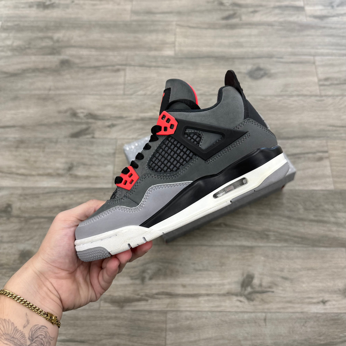Jordan 4 Retro Infrared
