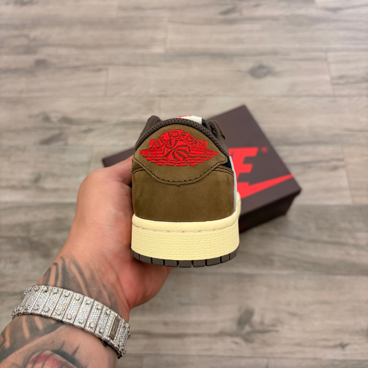 Jordan 1 Retro Low Travis Scott