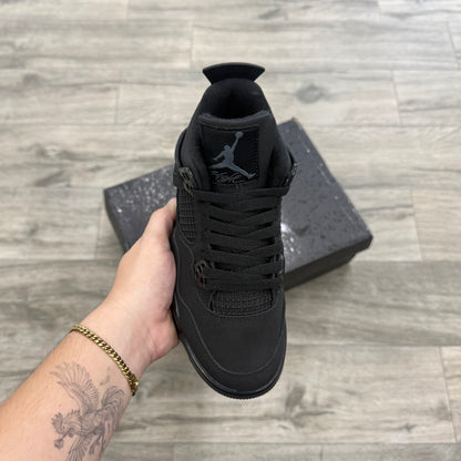 Jordan 4 Retro Black Cat  (2025)