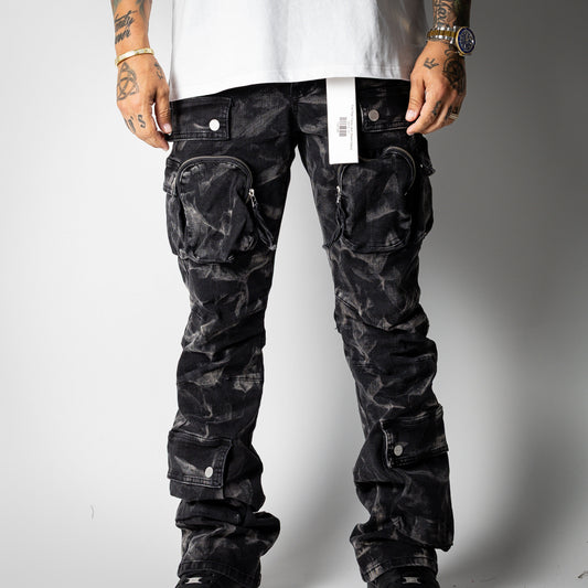First Row Flares Jean [Black Stone]
