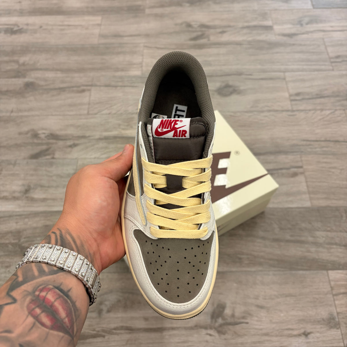 Jordan 1 Retro Low Travis Scott Reverse Mocha
