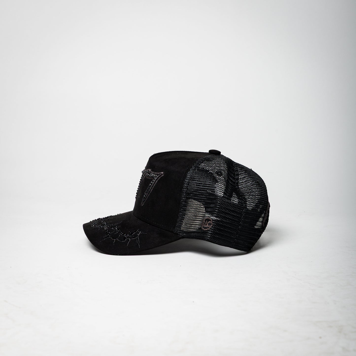 777 Trucket Hat [black]