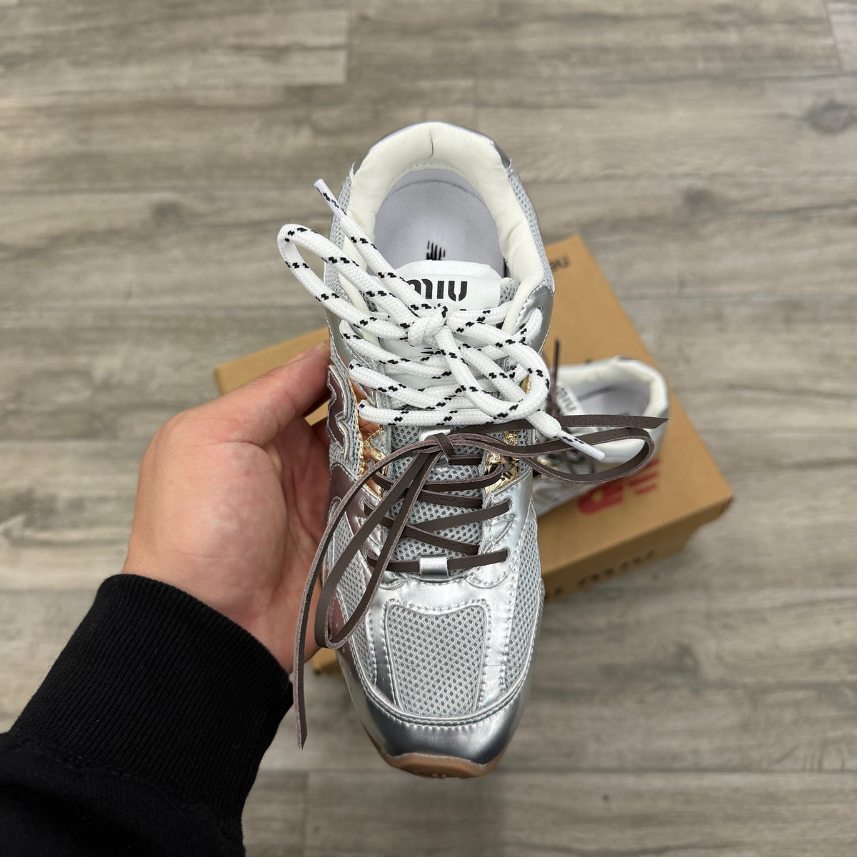 New Balance 530 SL Miu Miu Silver Platinum