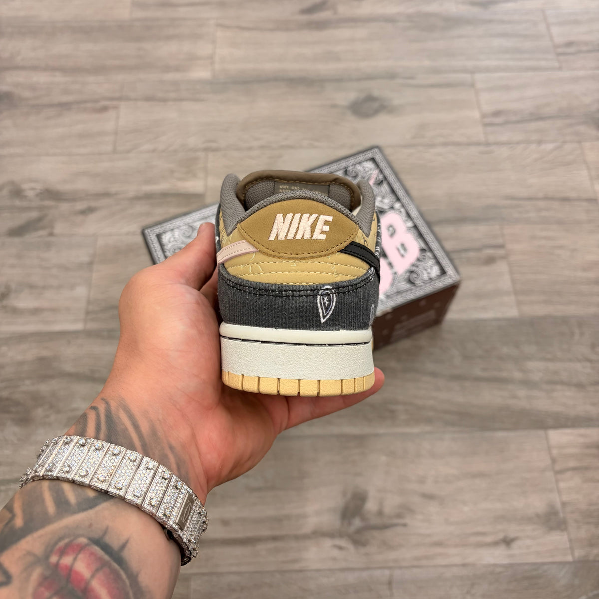 Nike SB Dunk Low Travis Scott
