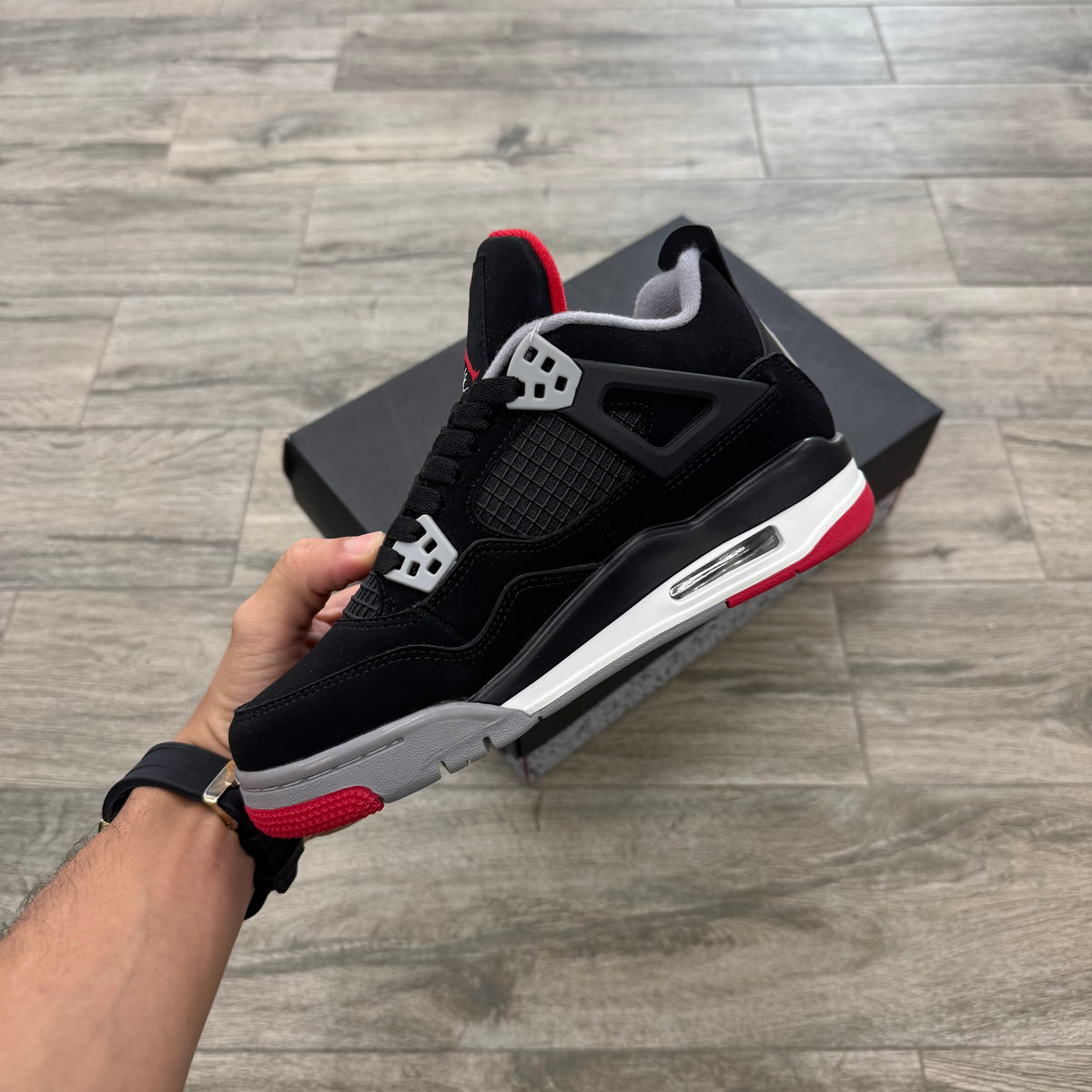 Jordan 4 Retro Bred (2019)
