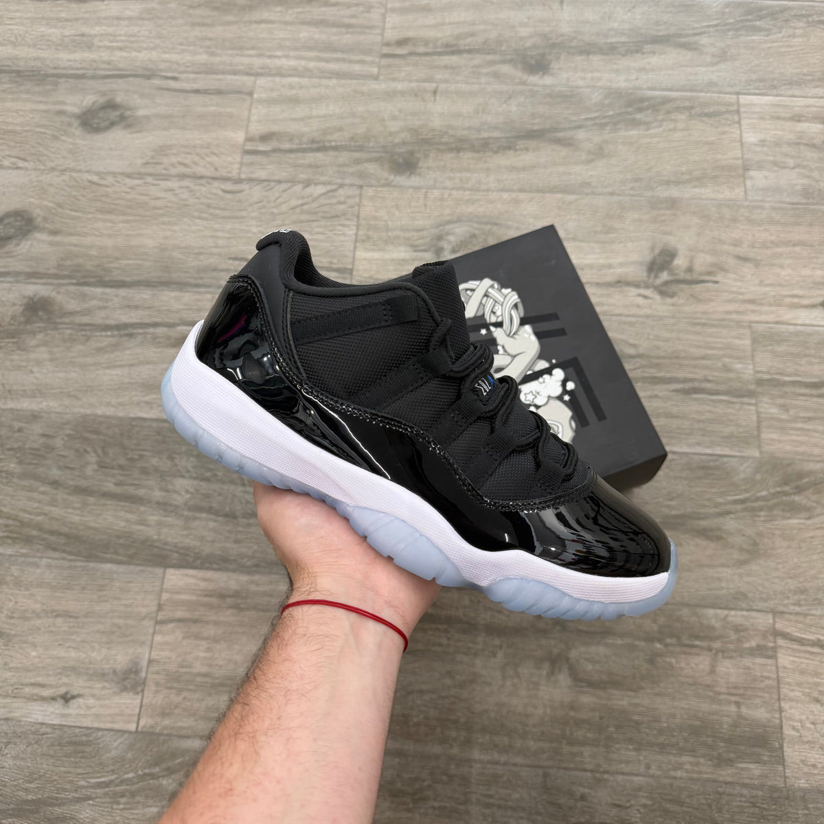 Jordan 11 Retro Low Space Jam
