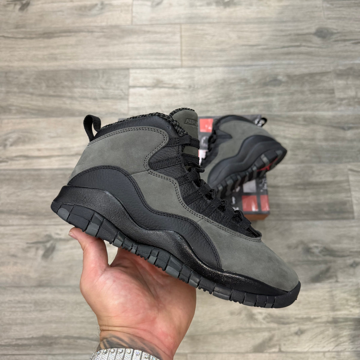Jordan 10 Retro Shadow (2025)