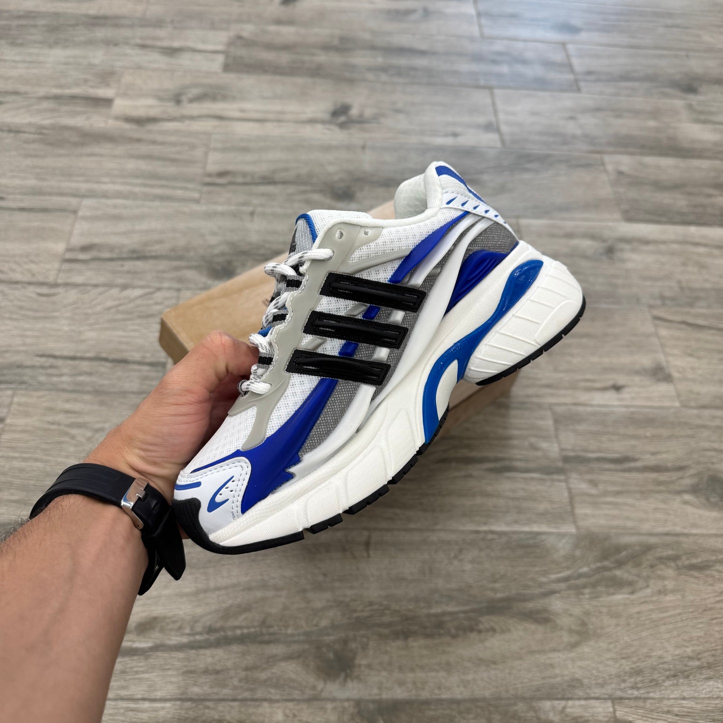 Adistar Jellyfish Pharell Williams Royal Blue