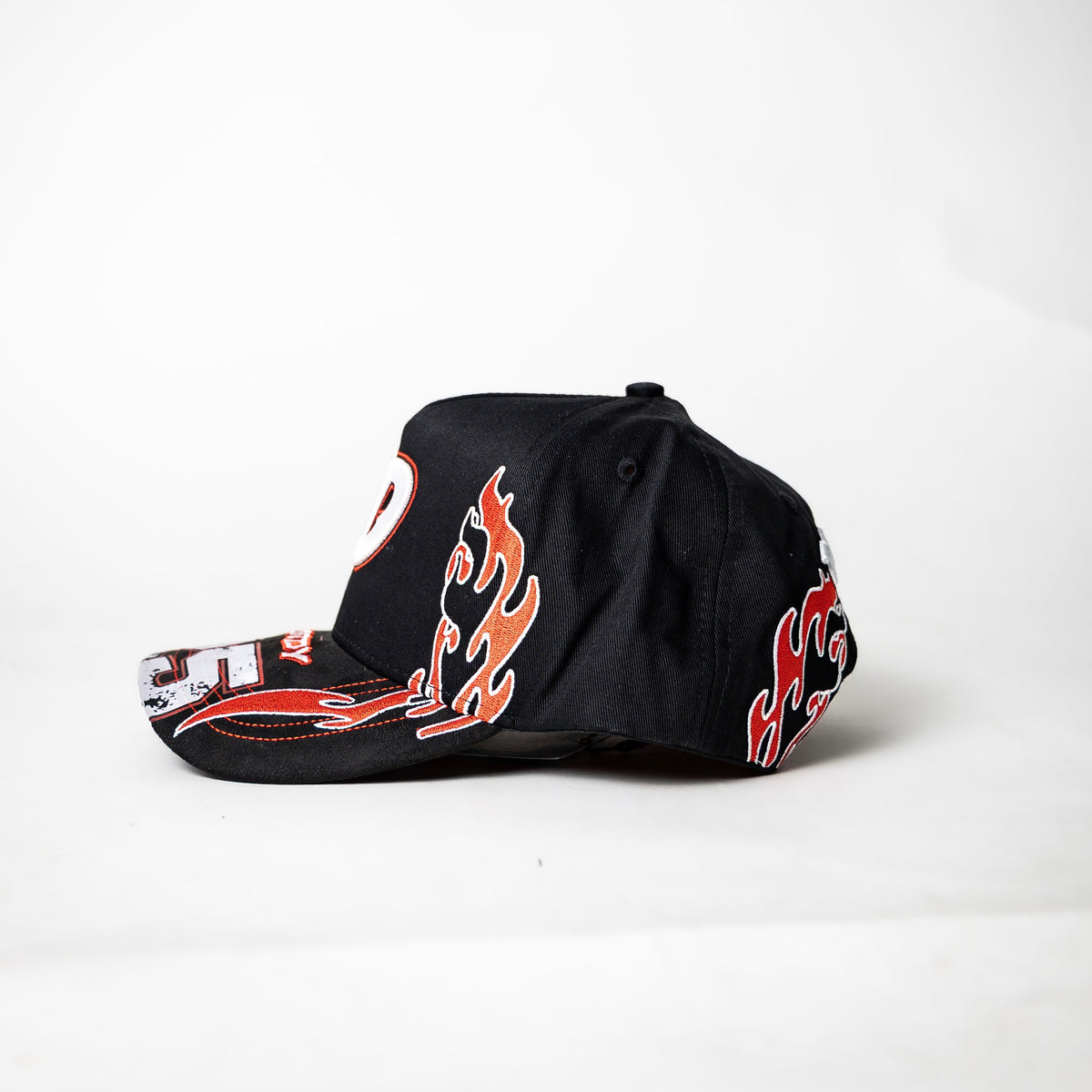 Dandy Hats “25” {black/red}