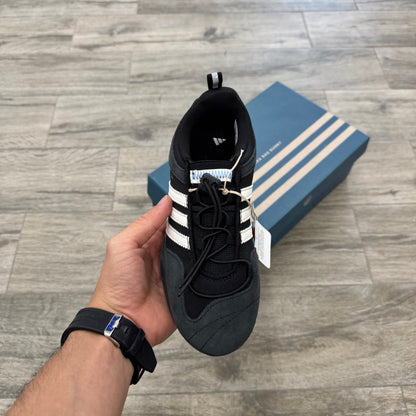Ballerina Bad Bunny Black Chalk