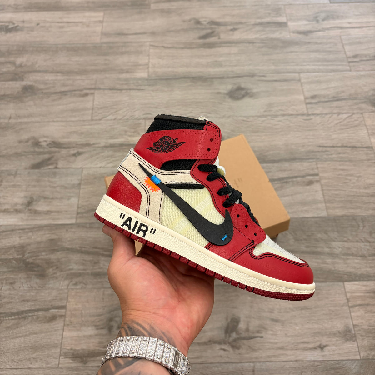 Jordan Retro 1 Off White “Chicago”