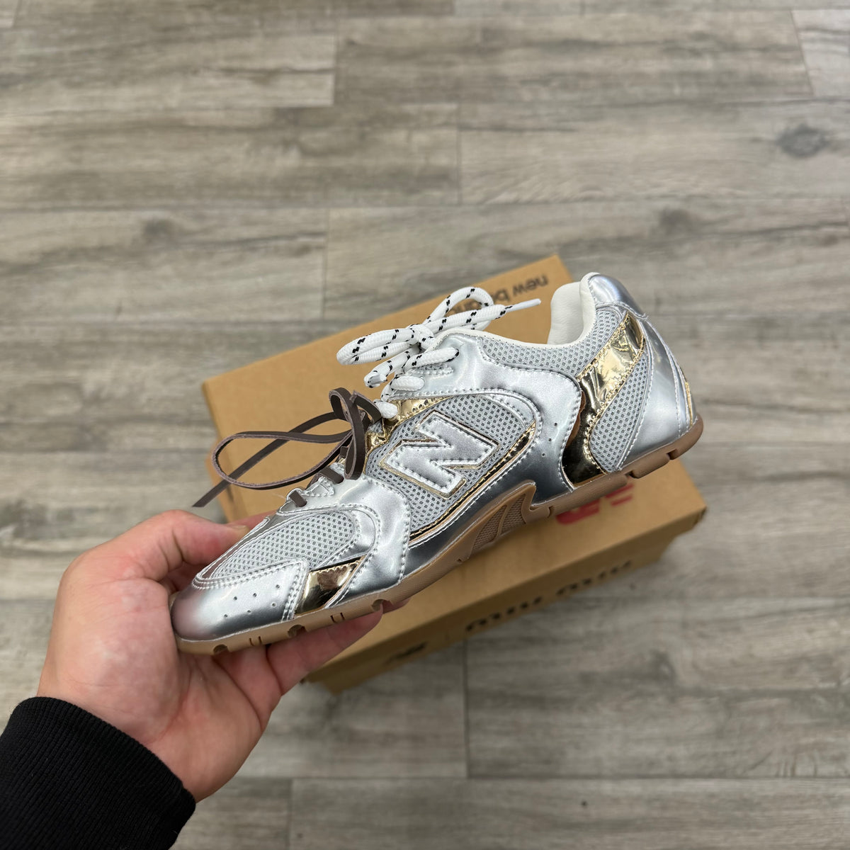 New Balance 530 SL Miu Miu Silver Platinum
