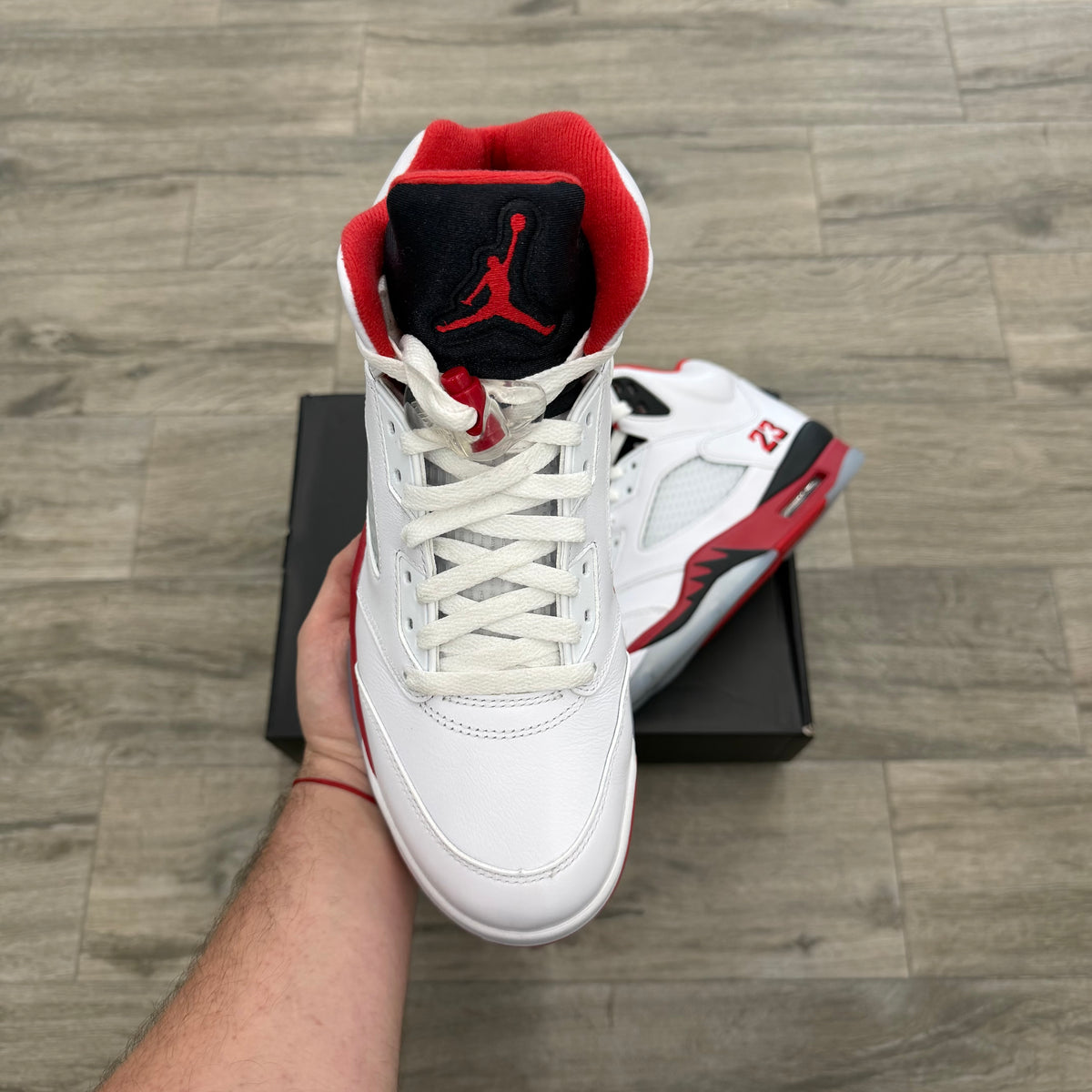 Jordan 5 Retro Fire Red Black Tongue (2025)