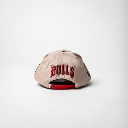 VQC Caps “ Chicago Bulls ” ( Cream / Red )