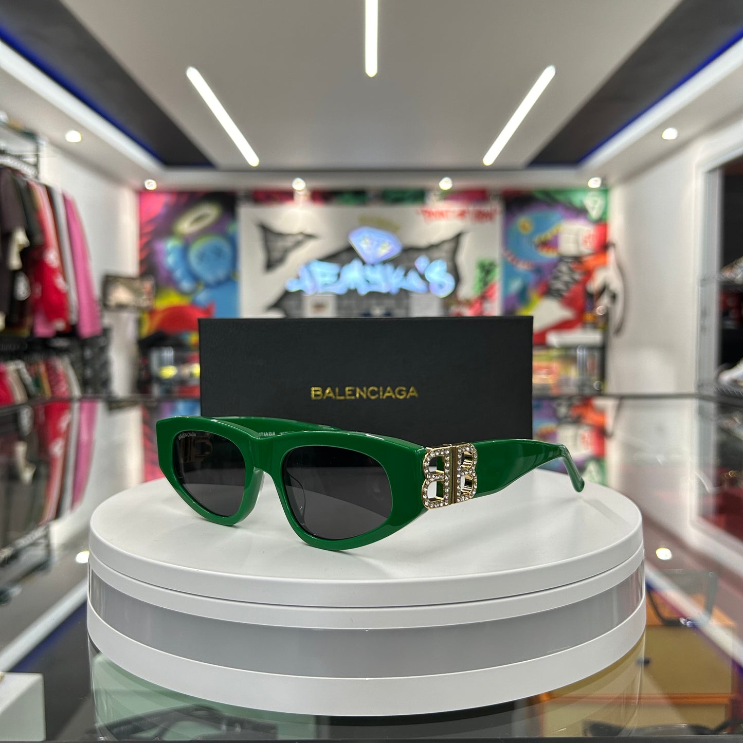 Designer Sunglasses Green [balenci@ga]