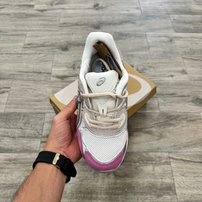 Asics GEL-NYC crema, gris mineral, beige y rosa