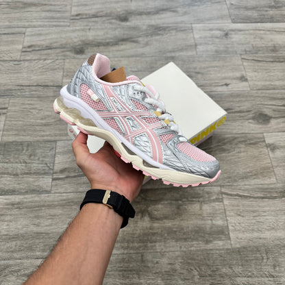 ASCIS Gel Nimbus 10.1 “ Strawberry Cream ”