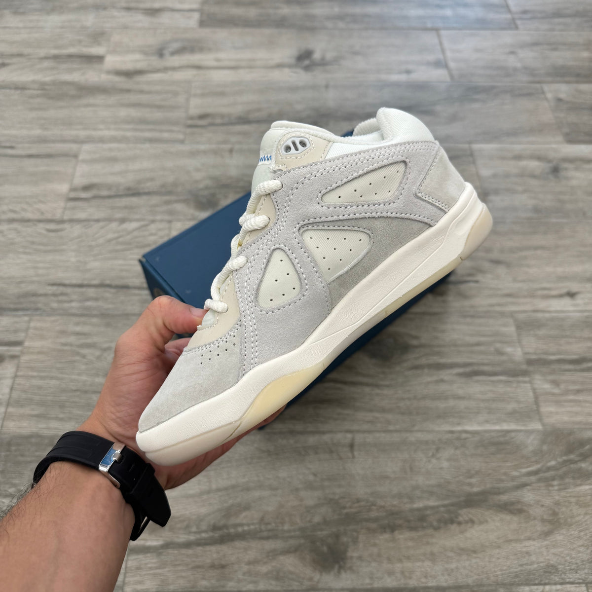 BadBo1.0  Bad Bunny Resilience (UA)