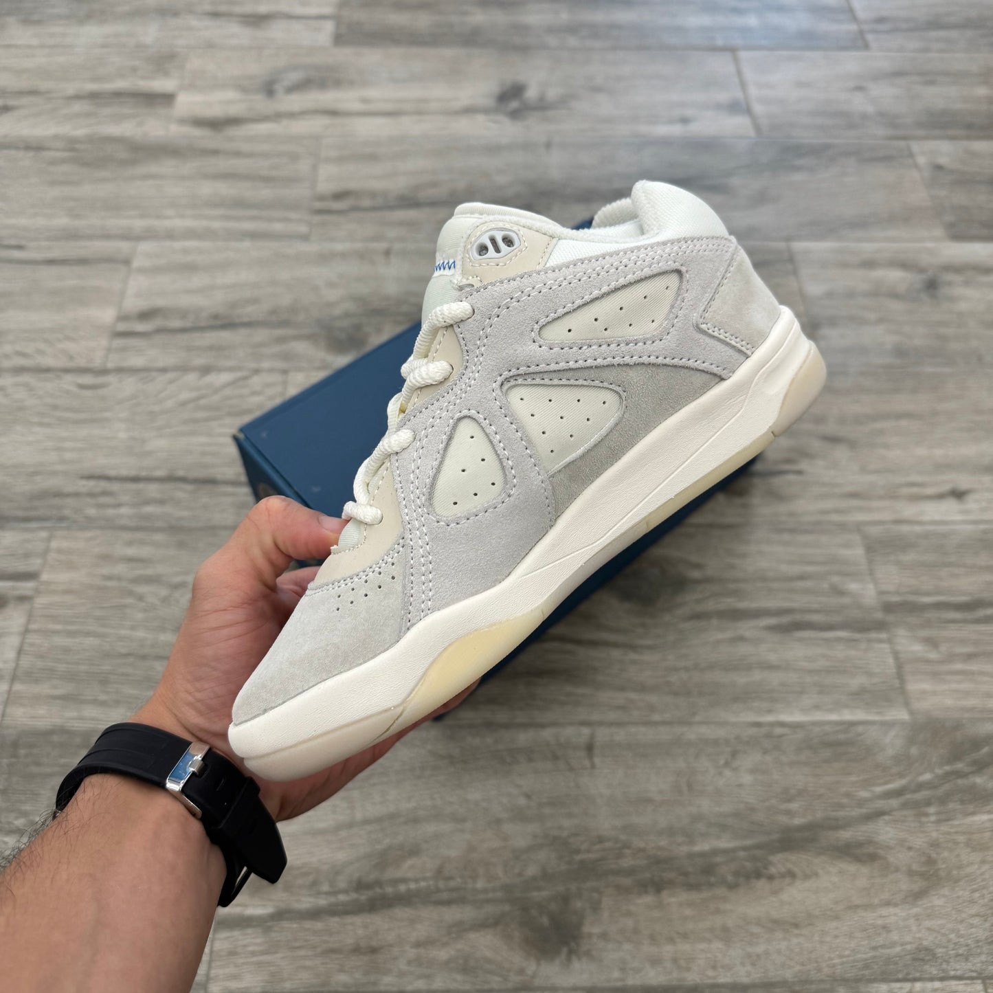 BadBo1.0  Bad Bunny Resilience (UA)