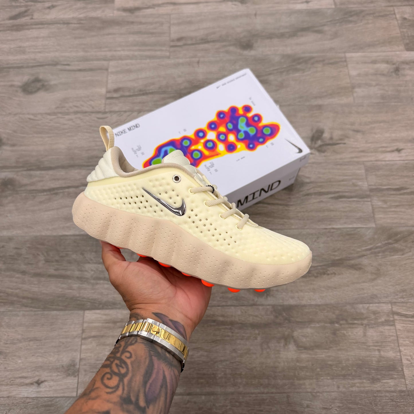 Nike Mind 002 “Light Khaki”