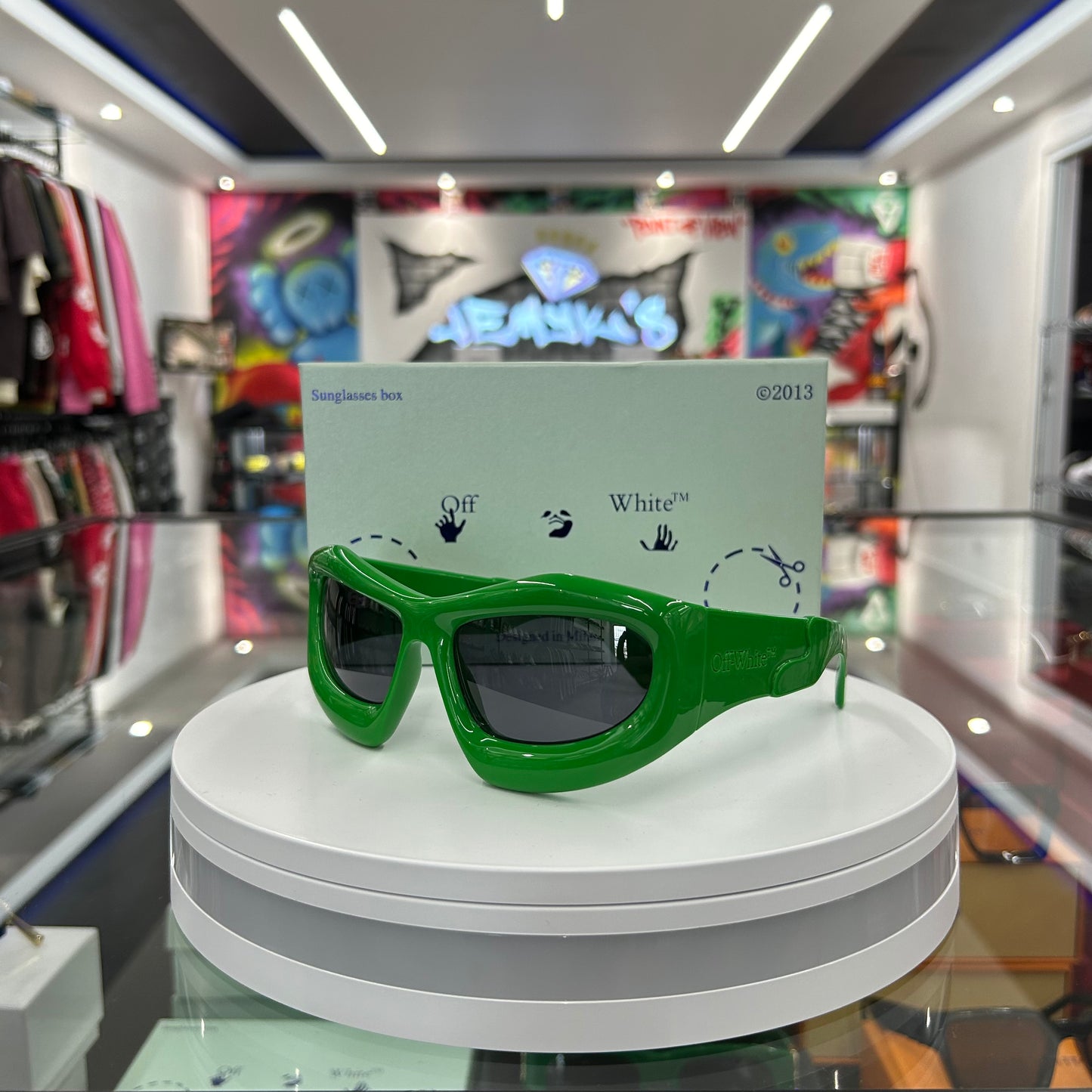 Designer Sunglasses Green [off white]