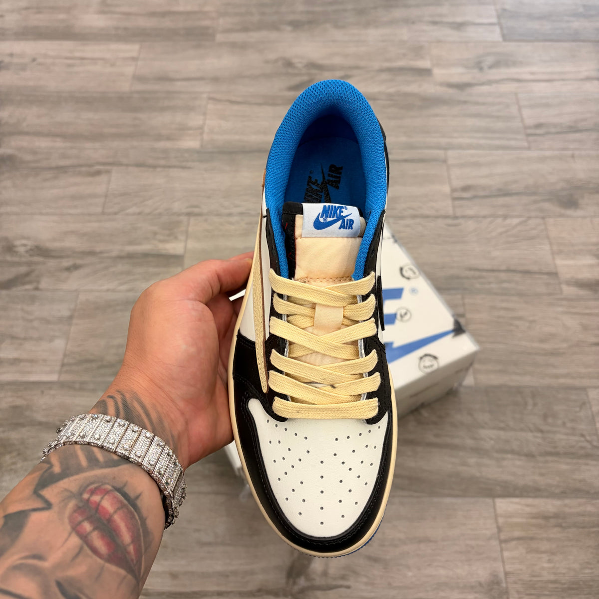 Jordan 1 Retro Low “Fragment x Travis Scott”